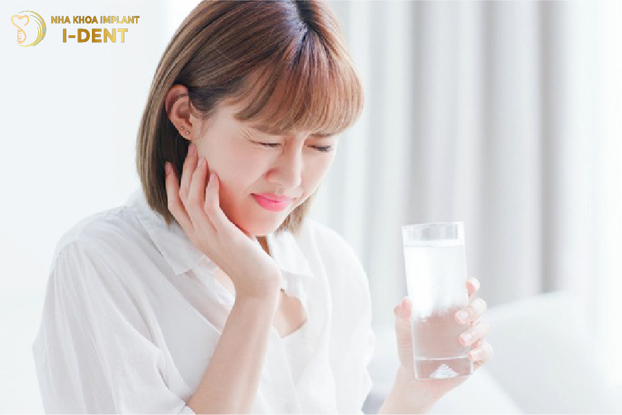 Mài cùi quá nhiều khiến răng trở nên nhạy cảm hơn Mài cùi quá nhiều khiến răng trở nên nhạy cảm hơn