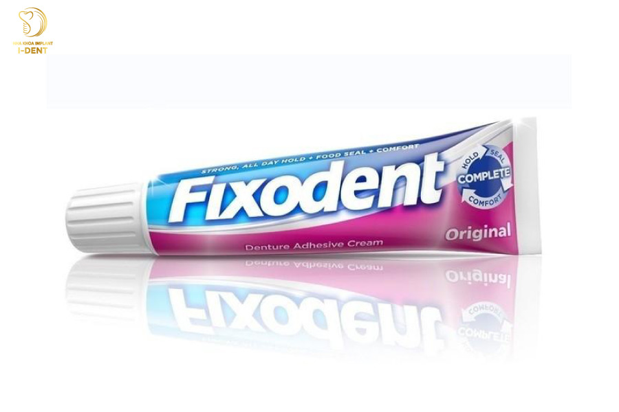 Keo dán hàm giả Fixodent phổ biến nhất trên thị trường hiện nay
