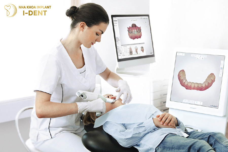 Lấy dấu răng bằng công nghệ Scan 3D Lấy dấu răng bằng công nghệ Scan 3D