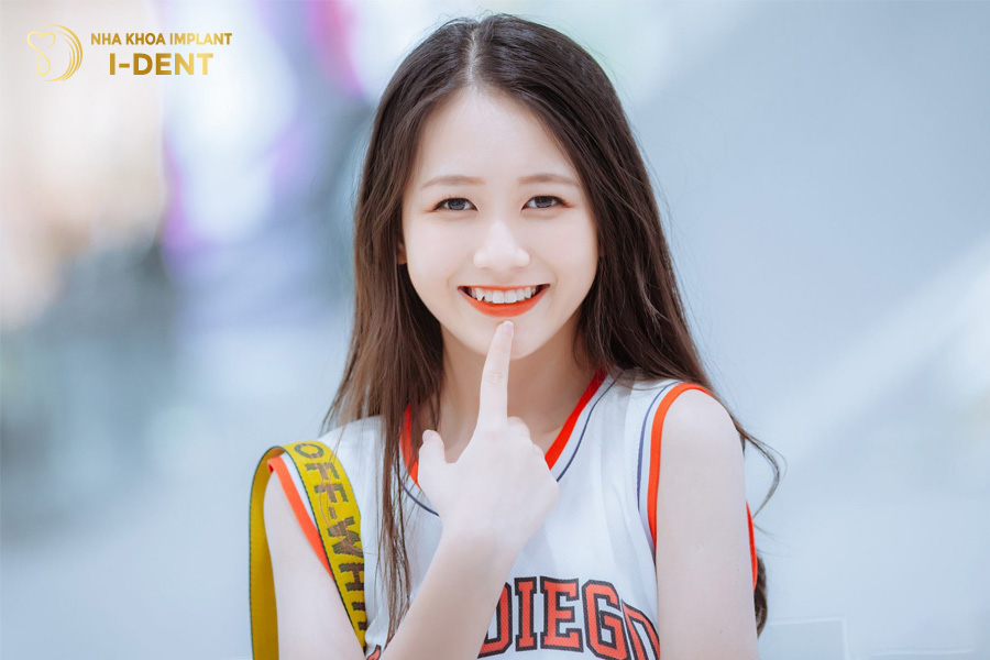 Người có răng khểnh Người có răng khểnh trở thành điểm nhấn duyên dáng cho nụ cười