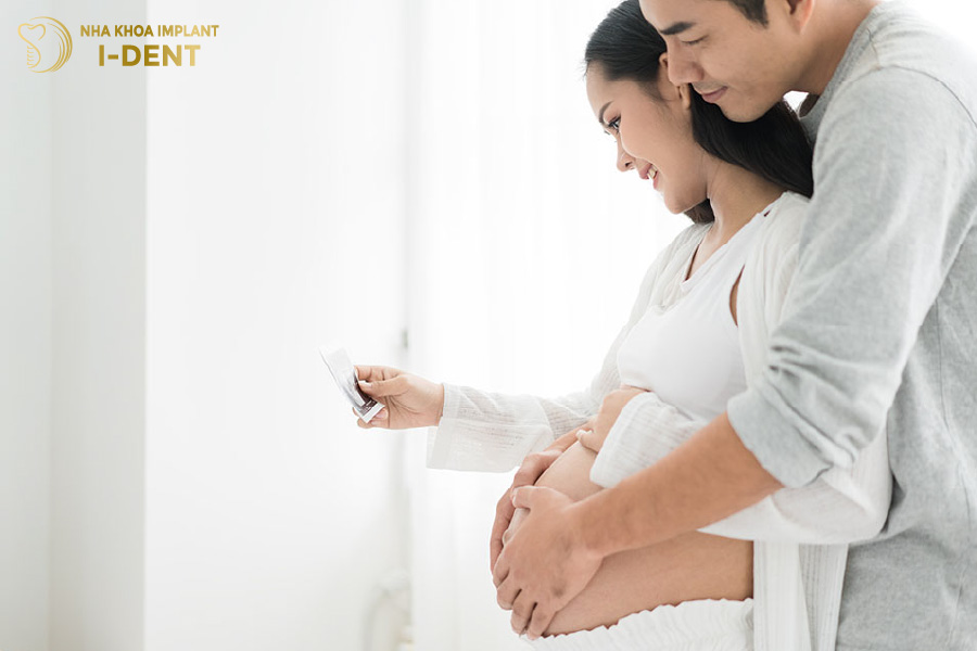 Phụ nữ mang thai muốn bọc sứ phải có chỉ định từ bác sĩ Phụ nữ mang thai muốn bọc sứ phải có chỉ định từ bác sĩ