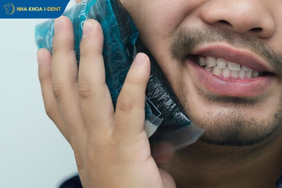 nhổ răng bị nhiễm trùng