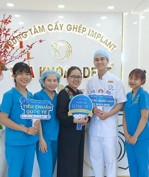 bs-duy-thai-va-benh-nhan-4