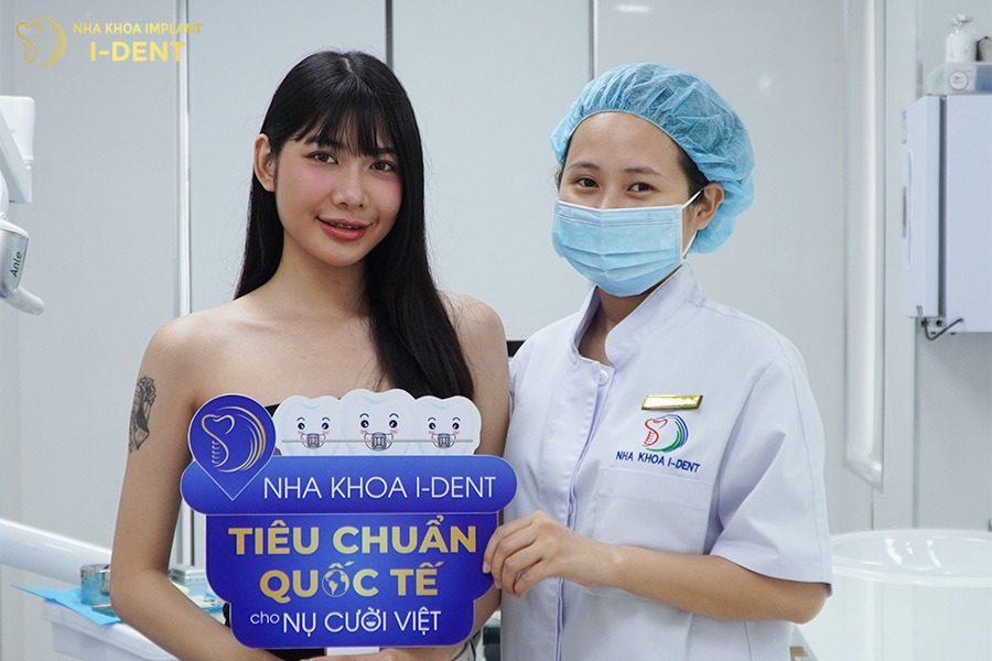 khớp cắn chéo